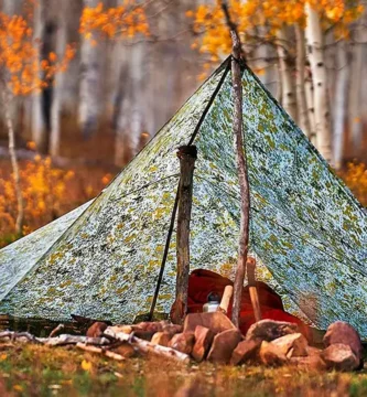 Análisis y comparativa de los mejores tarps multicam de camuflaje militar para supervivencia y bushcraft